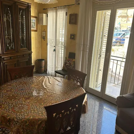 Centro Storico Quartiere San Michele Apartment