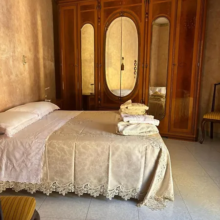 شقة Centro Storico Quartiere San Michele شاكا